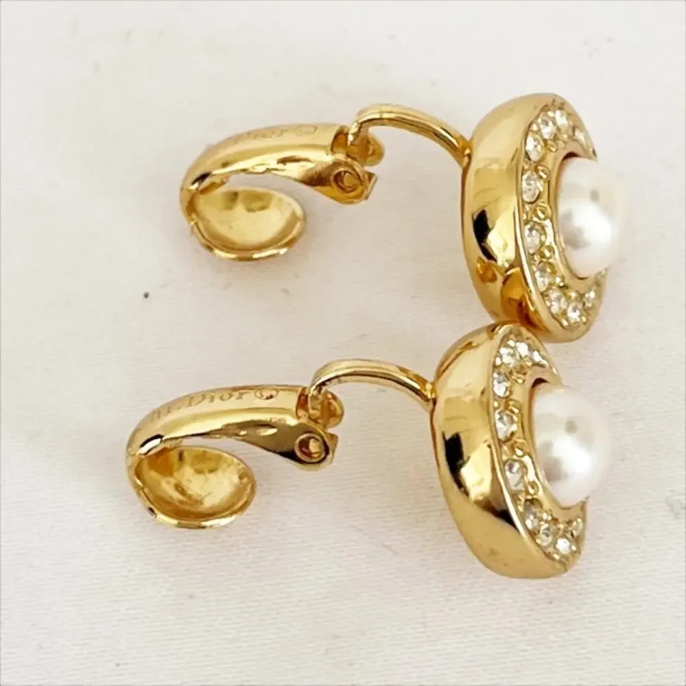 DIOR Vintage Clip-On Pearl Rhinestone Halo Earrings - Picture 2 of 8